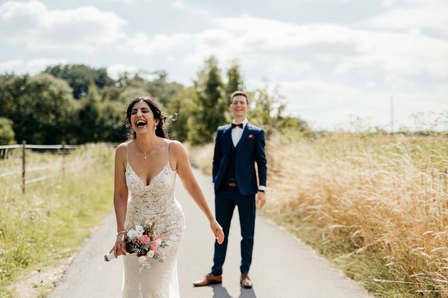 Hochzeit am Rolandsbogen – Marvin und Renan Hochzeitsreportage nahe Bonn photoart huebner Dein Hochzeitsfotograf 44 .jpg