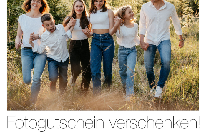 Sie sind auf der Suche nach einem persönlichen Weihnachtsgeschenk Dann haben wir was für Sie verschenken Sie einen Gutschein zum Fotoshooting 05