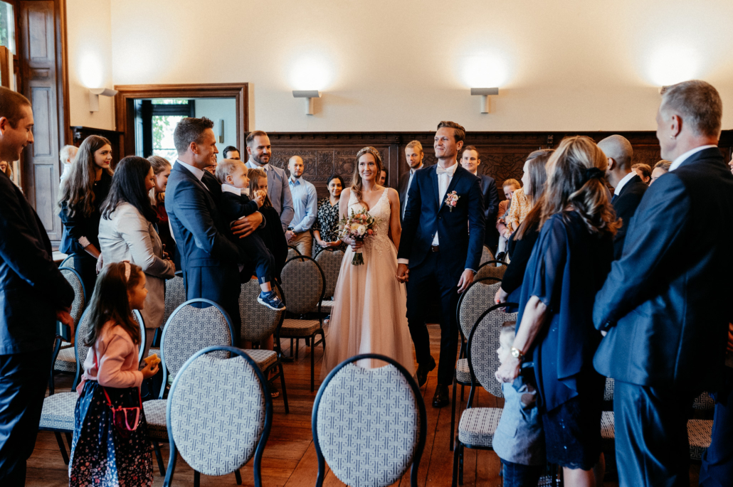 Sommerhochzeit auf Schloss Linnep – Sarah und Tim Hochzeitsreportage photoart hübner 11